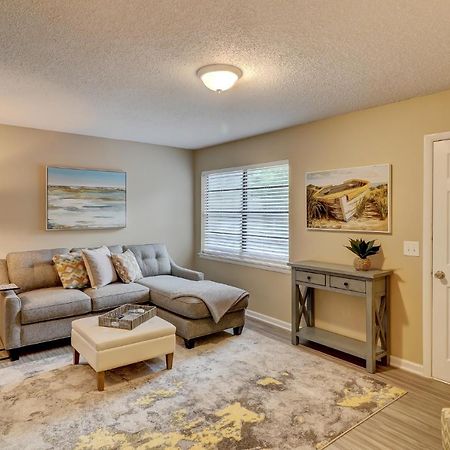 #111 Elaborate Condo Ideal Location 2Brm/2 Parking ヒルトンヘッドアイランド エクステリア 写真