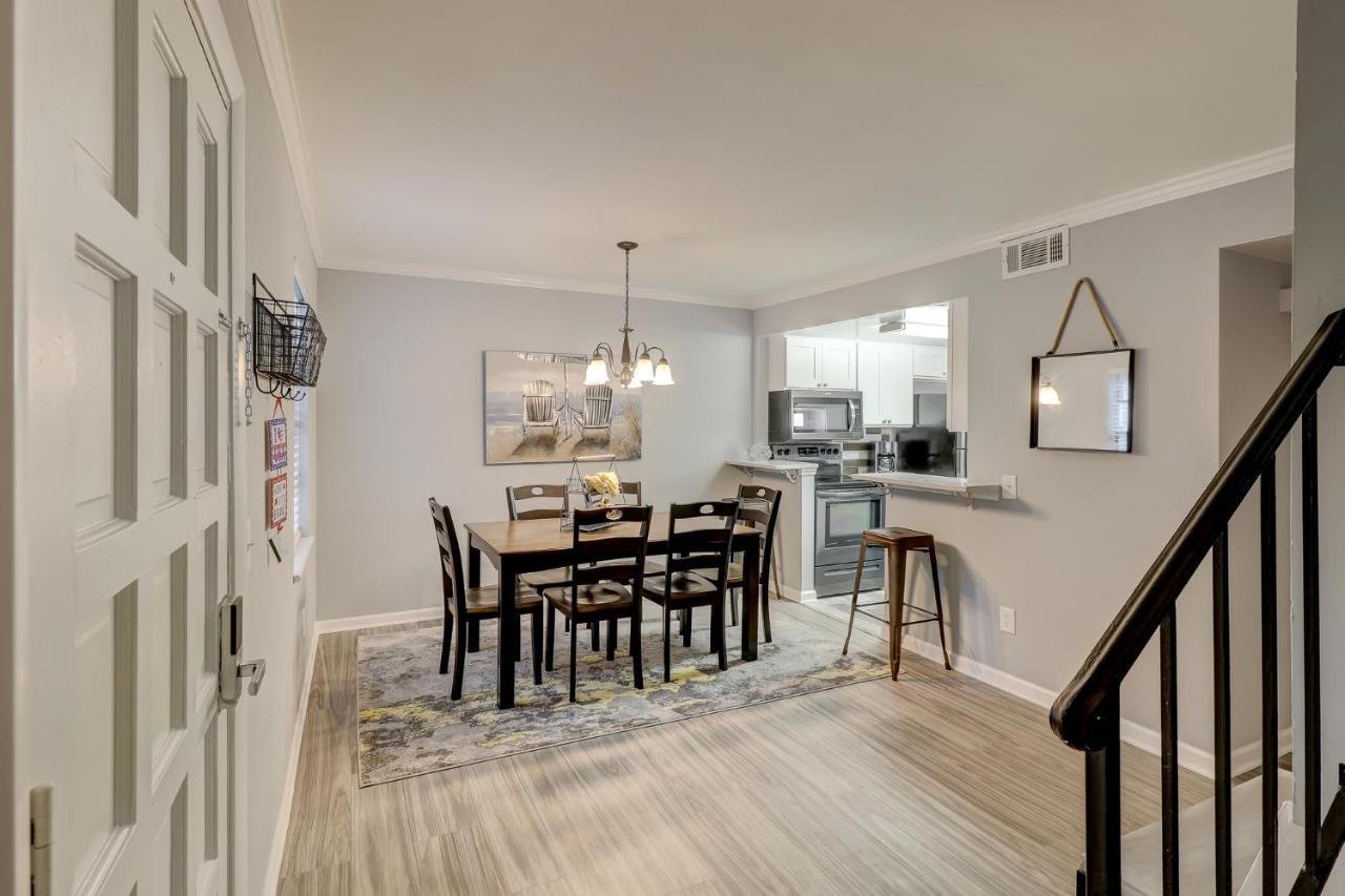 #111 Elaborate Condo Ideal Location 2Brm/2 Parking ヒルトンヘッドアイランド エクステリア 写真